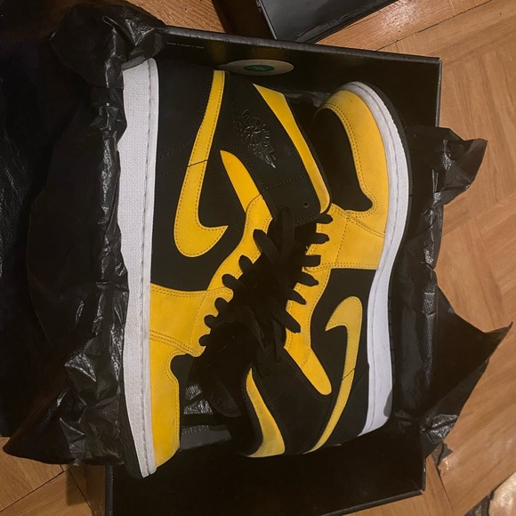 Shoes Reverse New Love Jordan Jordan 1s Reverse New Love, Sizes 10